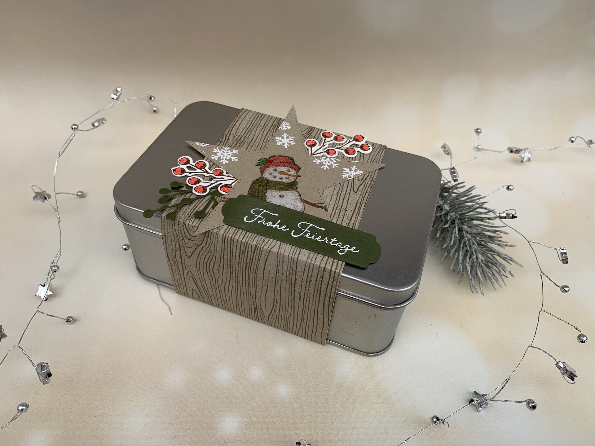 Verschneite Weihnachten - Blechdose.jpeg